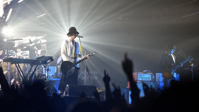 Japanese Concert ft. Radwimps